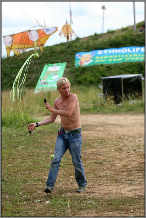 EtnoLand_au046_RJ.jpg (101 KB)